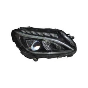 Farol principal lado direito - Mercedes Benz Classe C - PN:2059067403 - Mercedes Benz